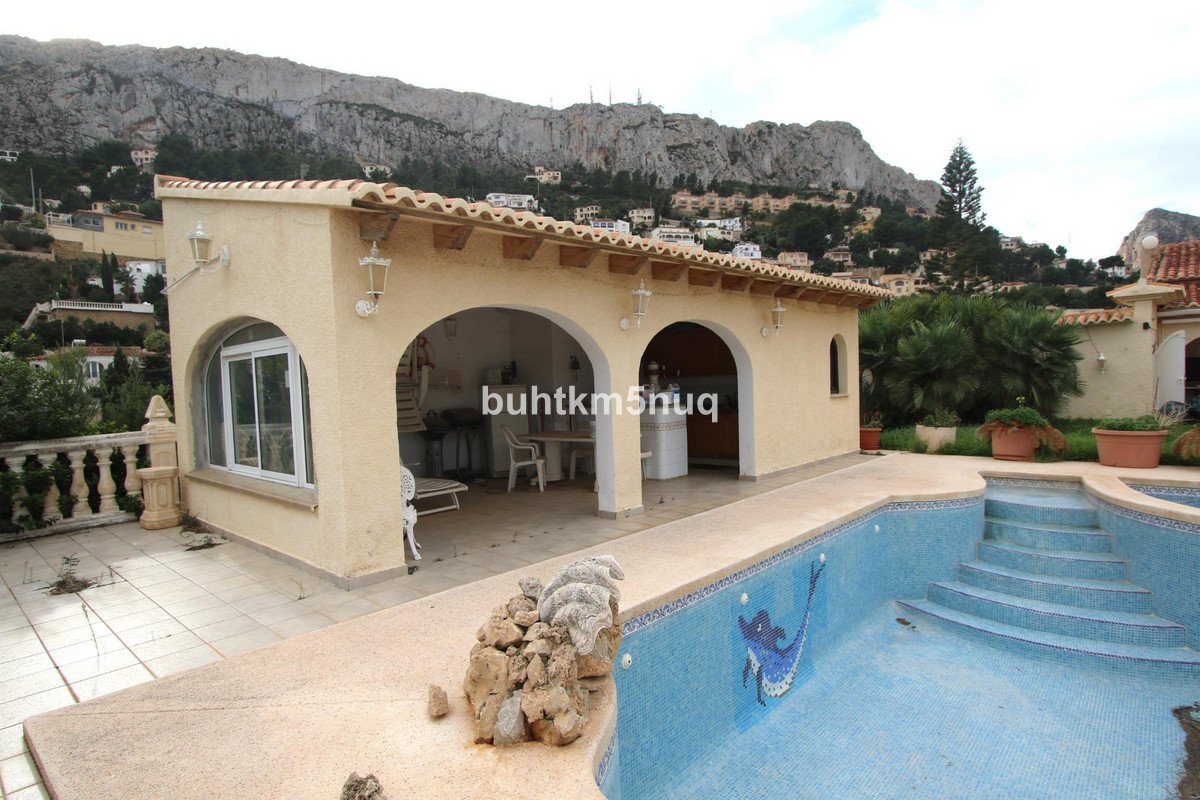 4 Bed Detached Villa in la Canuta