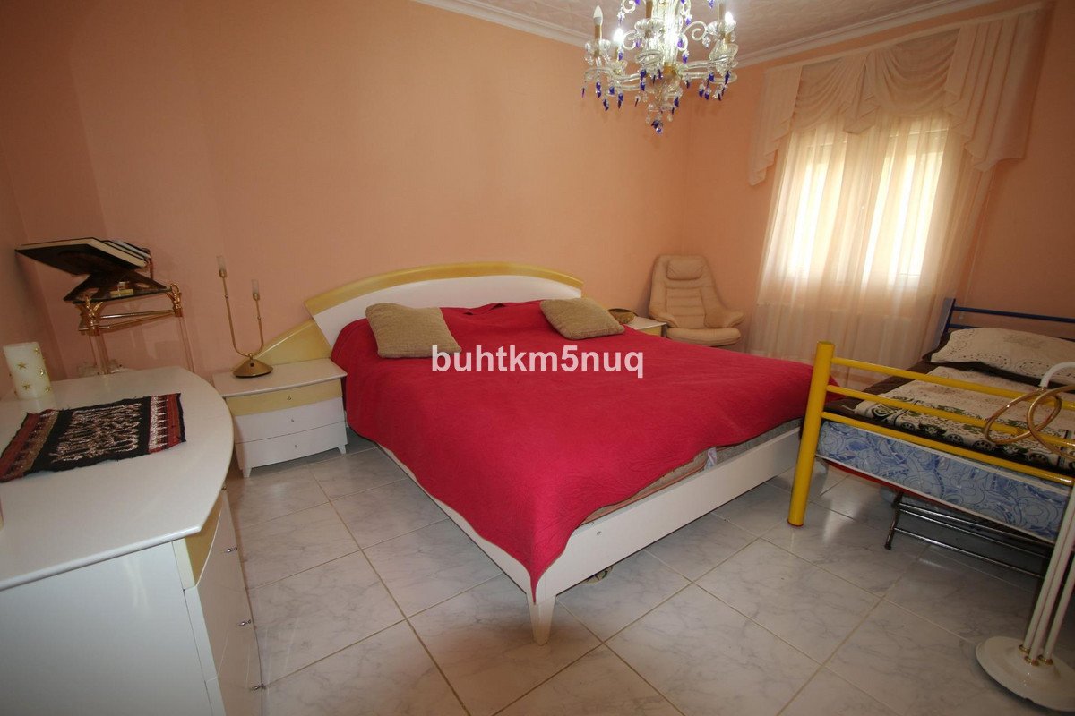 4 Bed Detached Villa in la Canuta