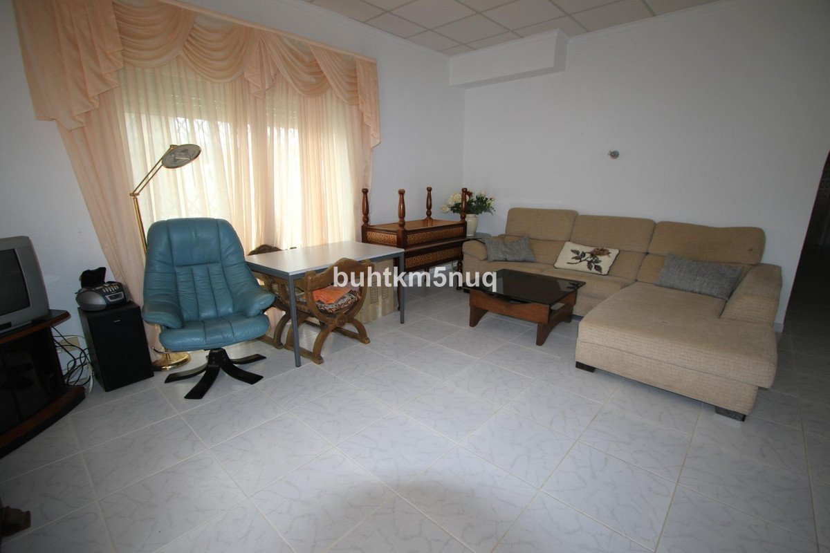 4 Bed Detached Villa in la Canuta