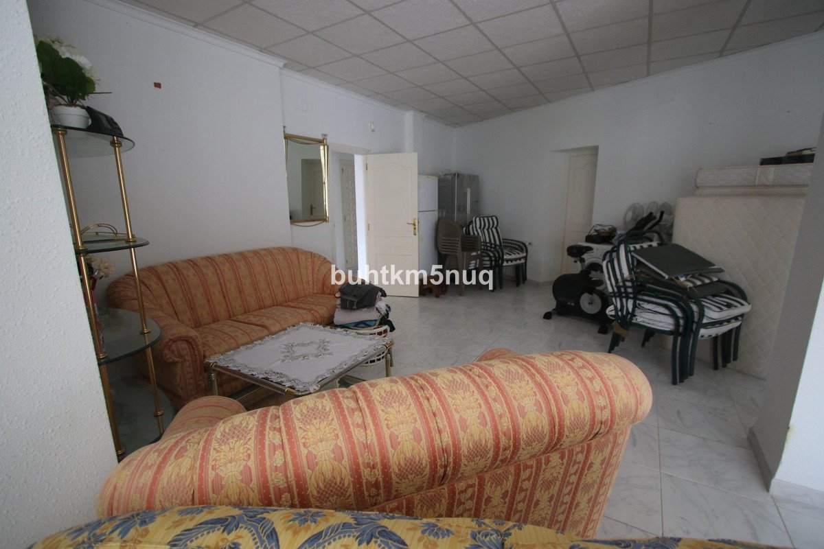 4 Bed Detached Villa in la Canuta