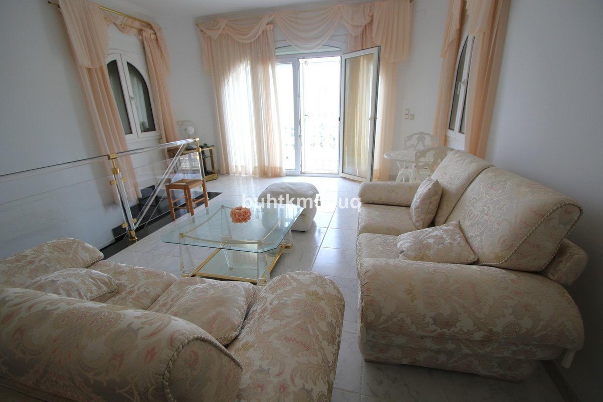 4 Bed Detached Villa in la Canuta