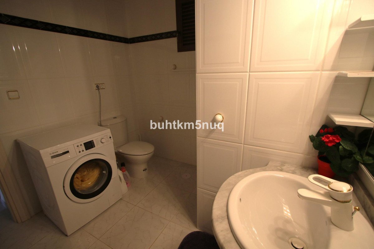 4 Bed Detached Villa in la Canuta