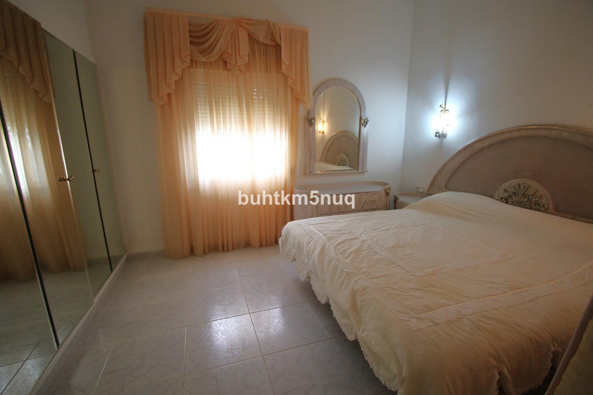 4 Bed Detached Villa in la Canuta
