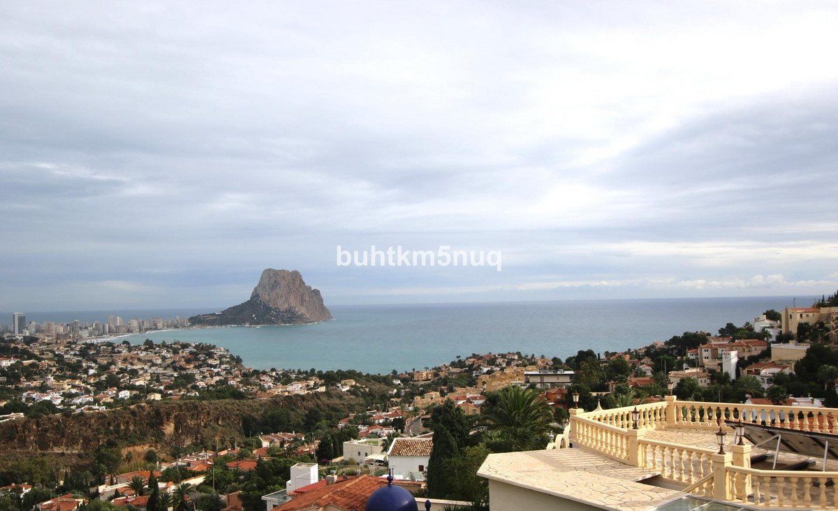 4 Bed Detached Villa in la Canuta