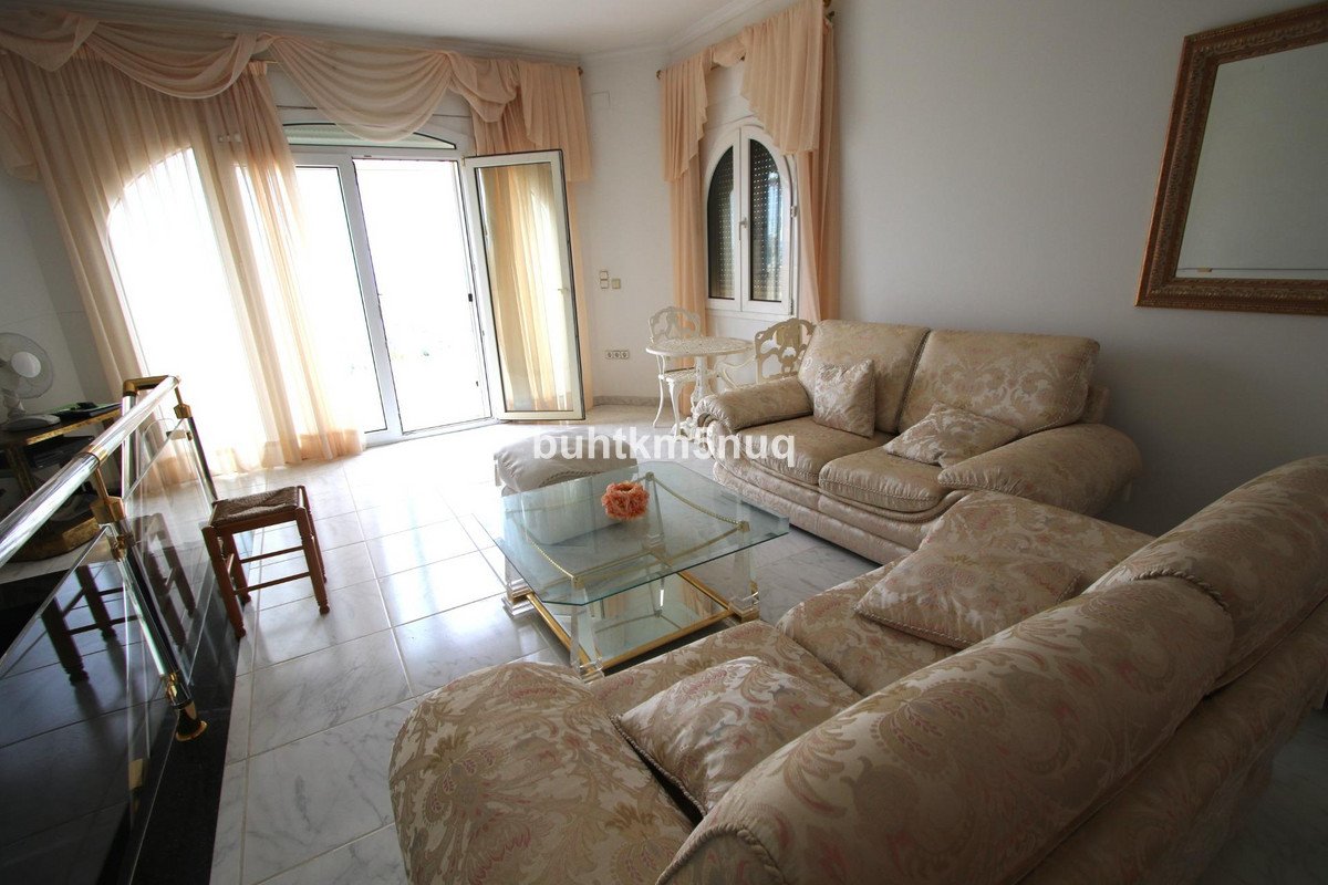 4 Bed Detached Villa in la Canuta