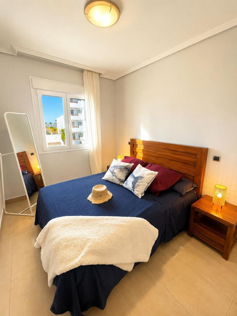 2 Bed Middle Floor Apartment in Los Alcazares