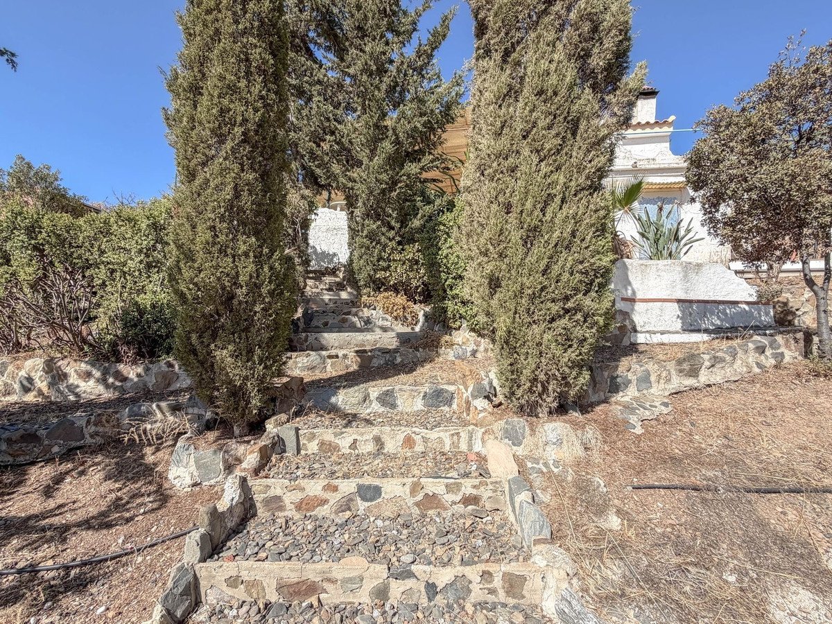 2 Bed Detached Villa in Estacion de Cartama