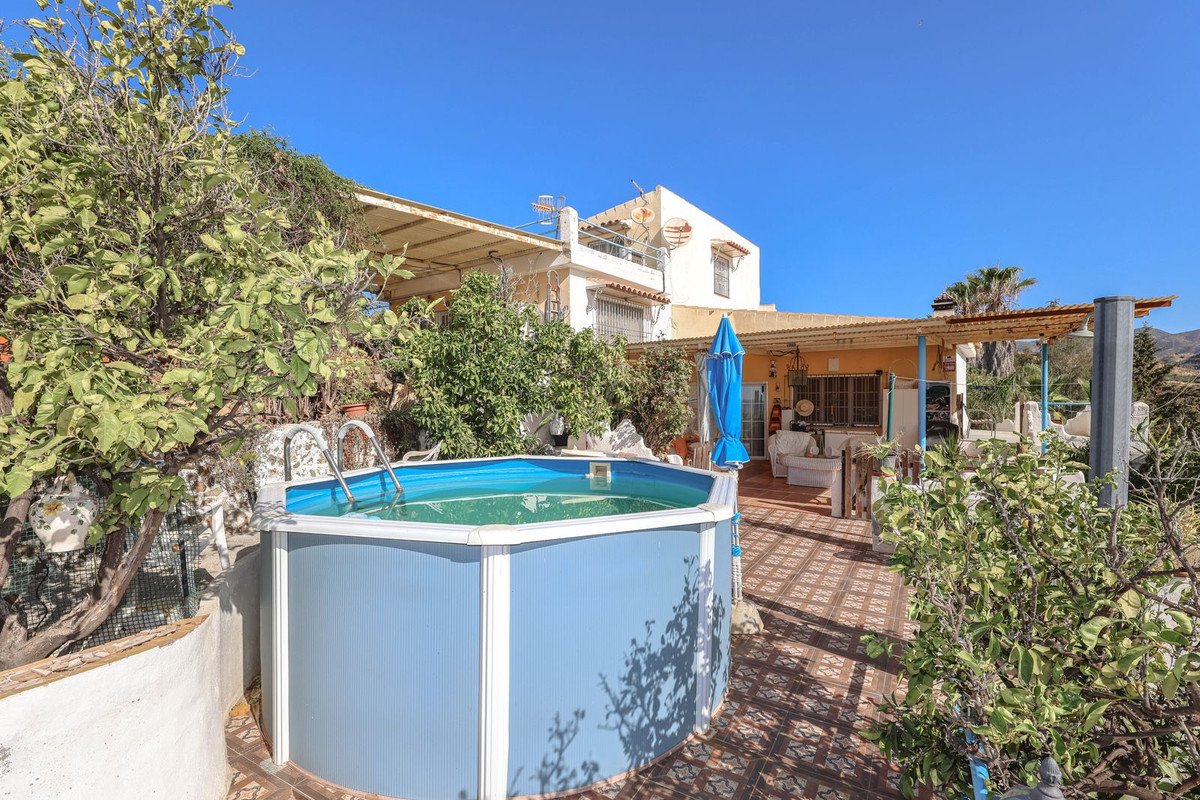 2 Bed Detached Villa in Estacion de Cartama