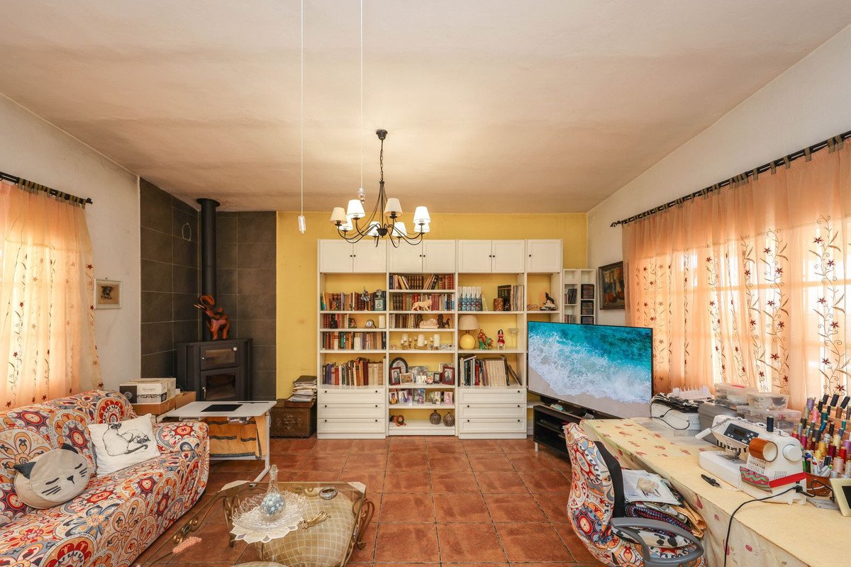 2 Bed Detached Villa in Estacion de Cartama