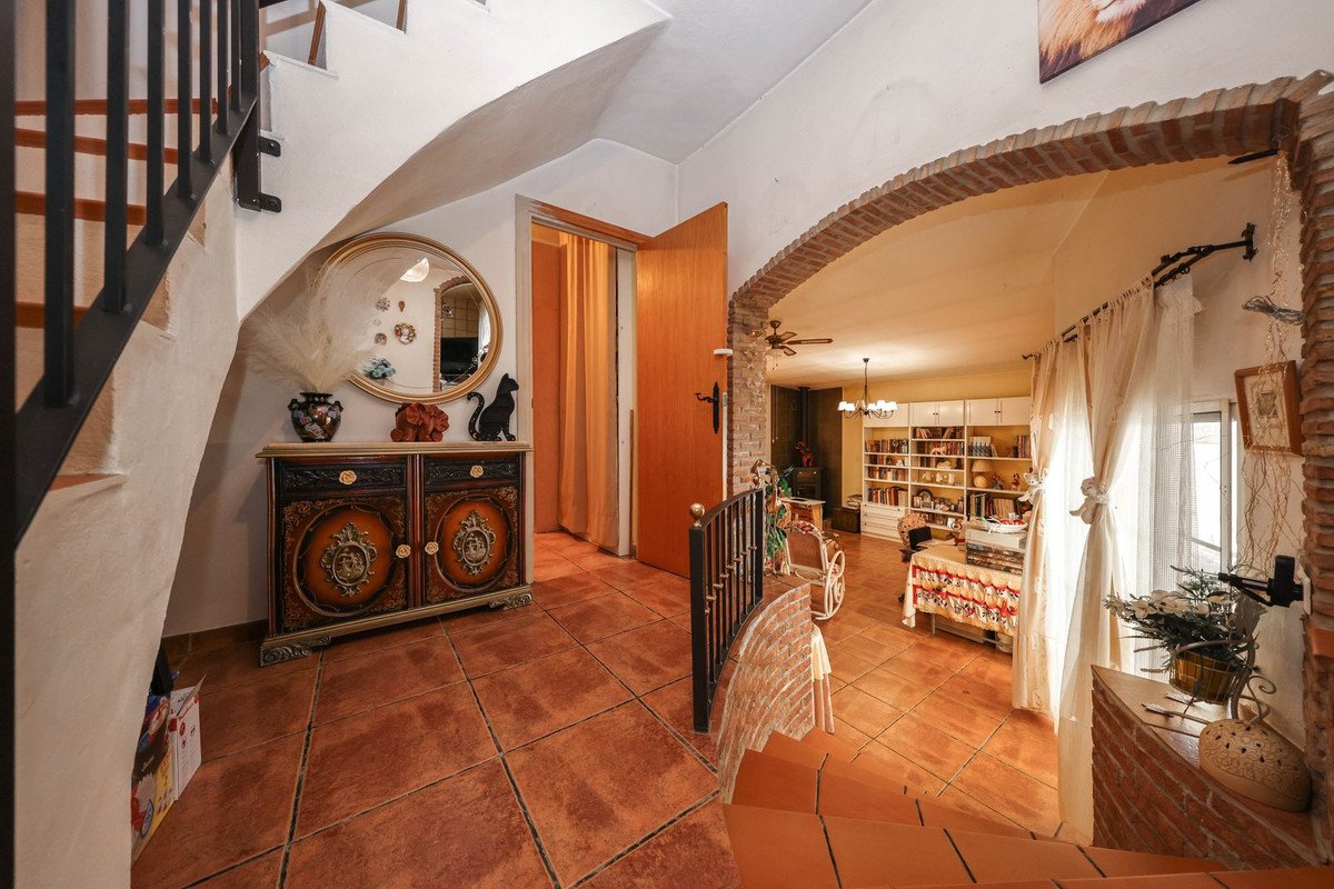 2 Bed Detached Villa in Estacion de Cartama