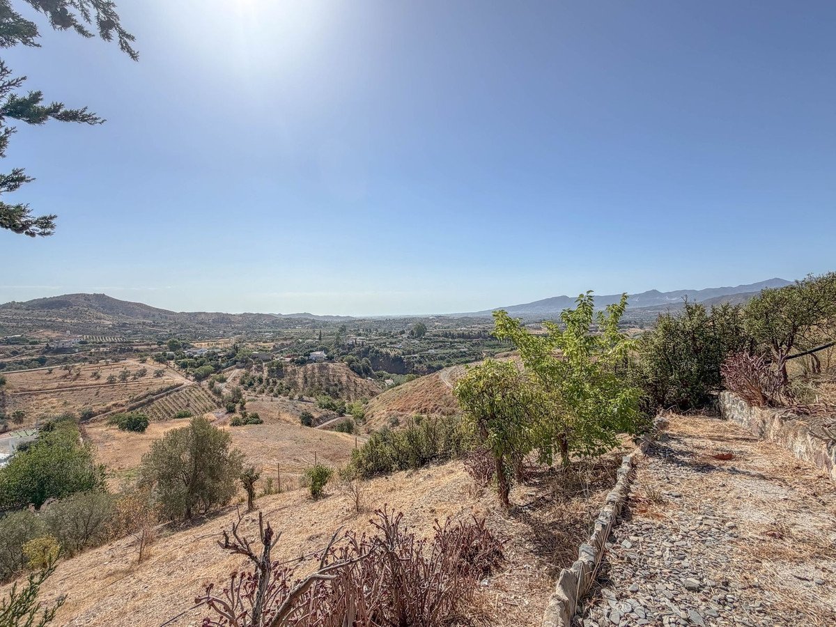 2 Bed Detached Villa in Estacion de Cartama