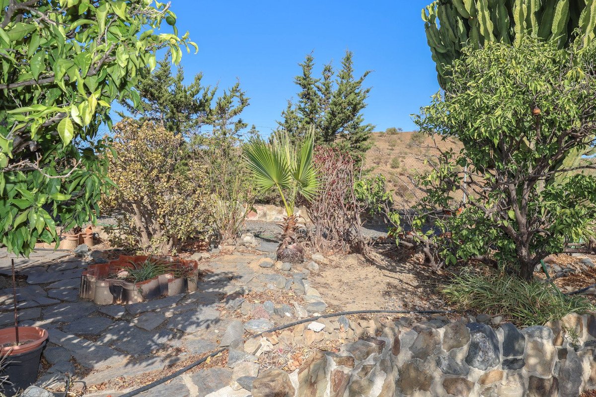 2 Bed Detached Villa in Estacion de Cartama