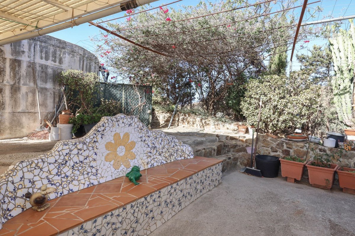 2 Bed Detached Villa in Estacion de Cartama