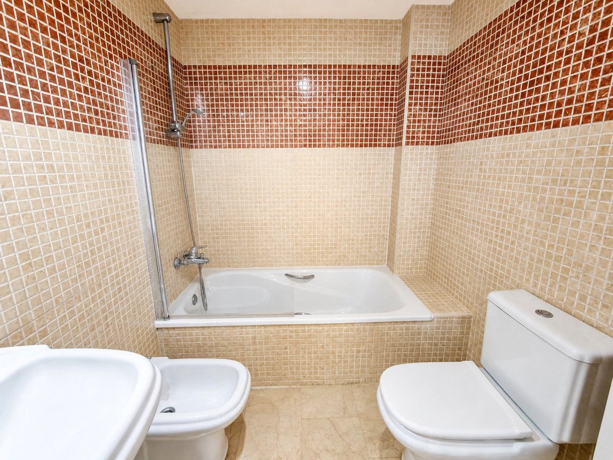 2 Bed Ground Floor Apartment in San Pedro de Alcántara