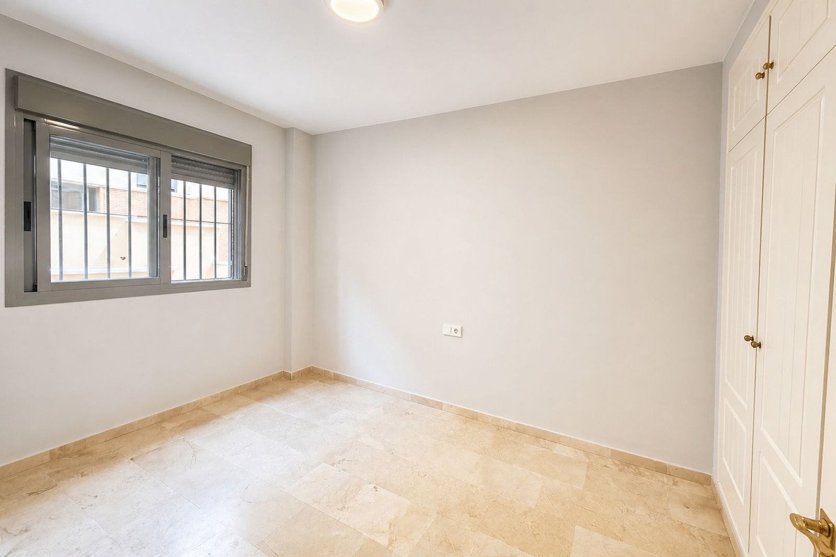 2 Bed Ground Floor Apartment in San Pedro de Alcántara