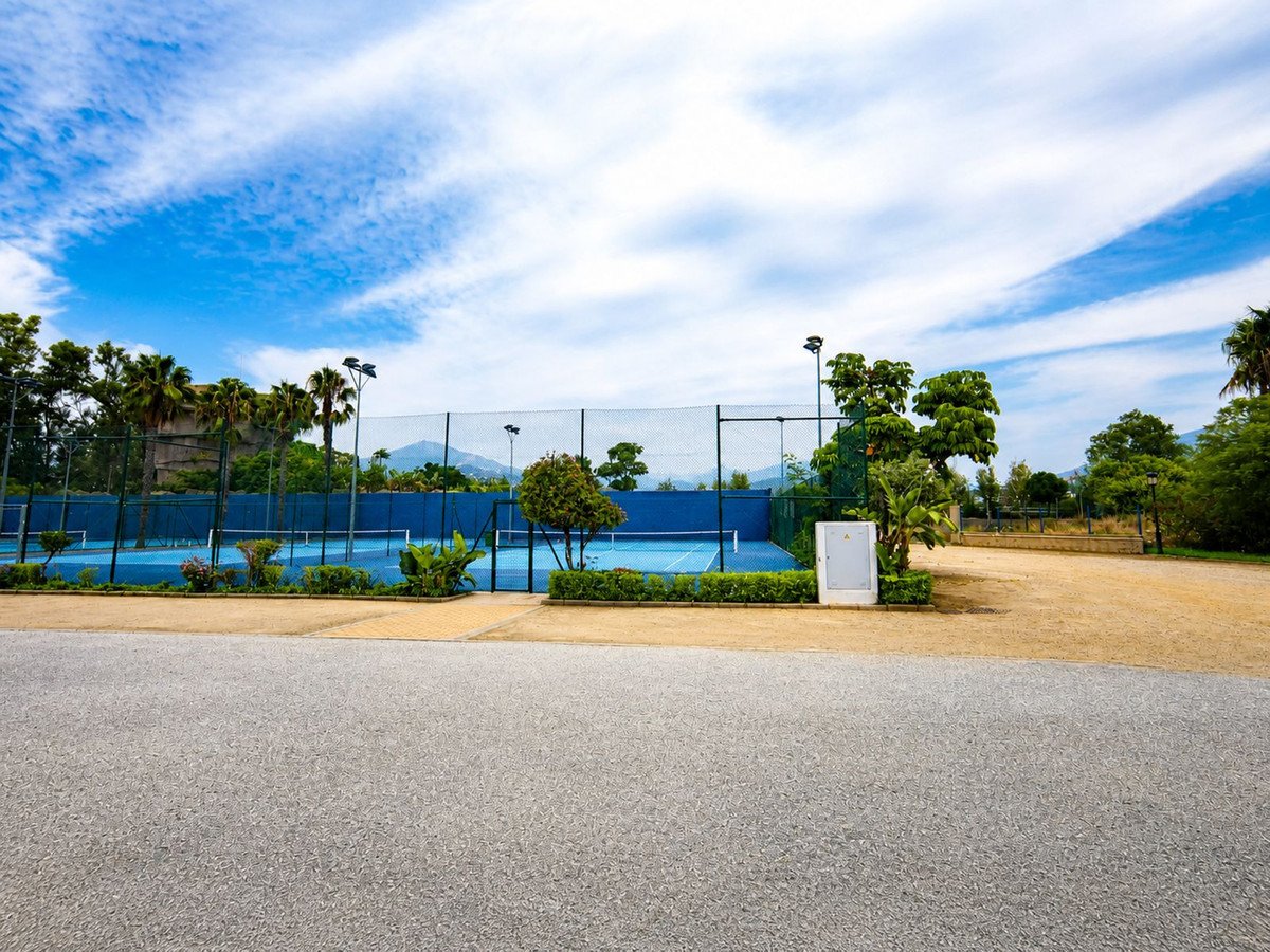 2 Bed Ground Floor Apartment in San Pedro de Alcántara