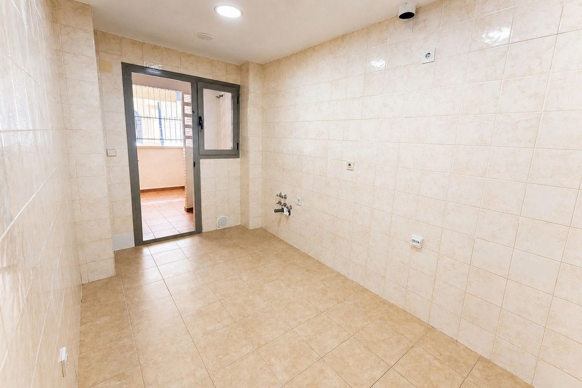 2 Bed Ground Floor Apartment in San Pedro de Alcántara