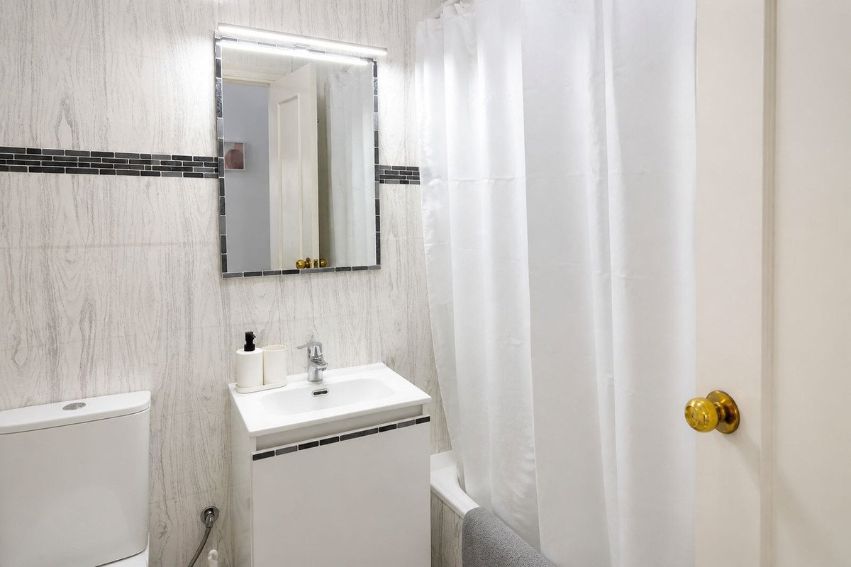 3 Bed Semi-Detached House in San Luis de Sabinillas
