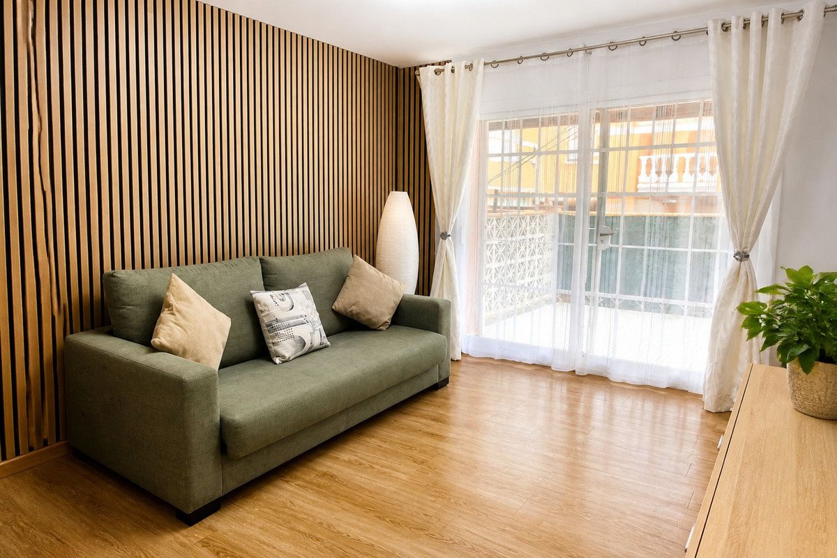 3 Bed Semi-Detached House in San Luis de Sabinillas