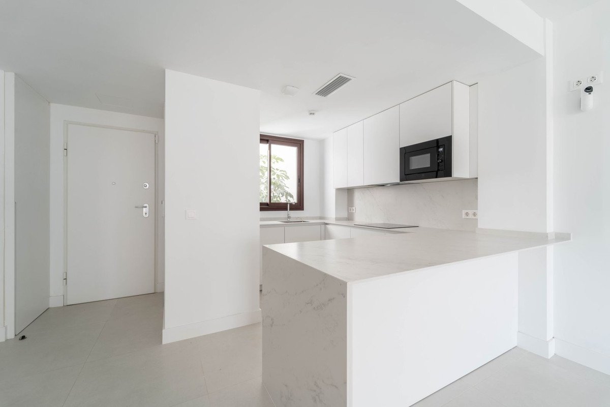 2 Bed Ground Floor Apartment in Fuengirola