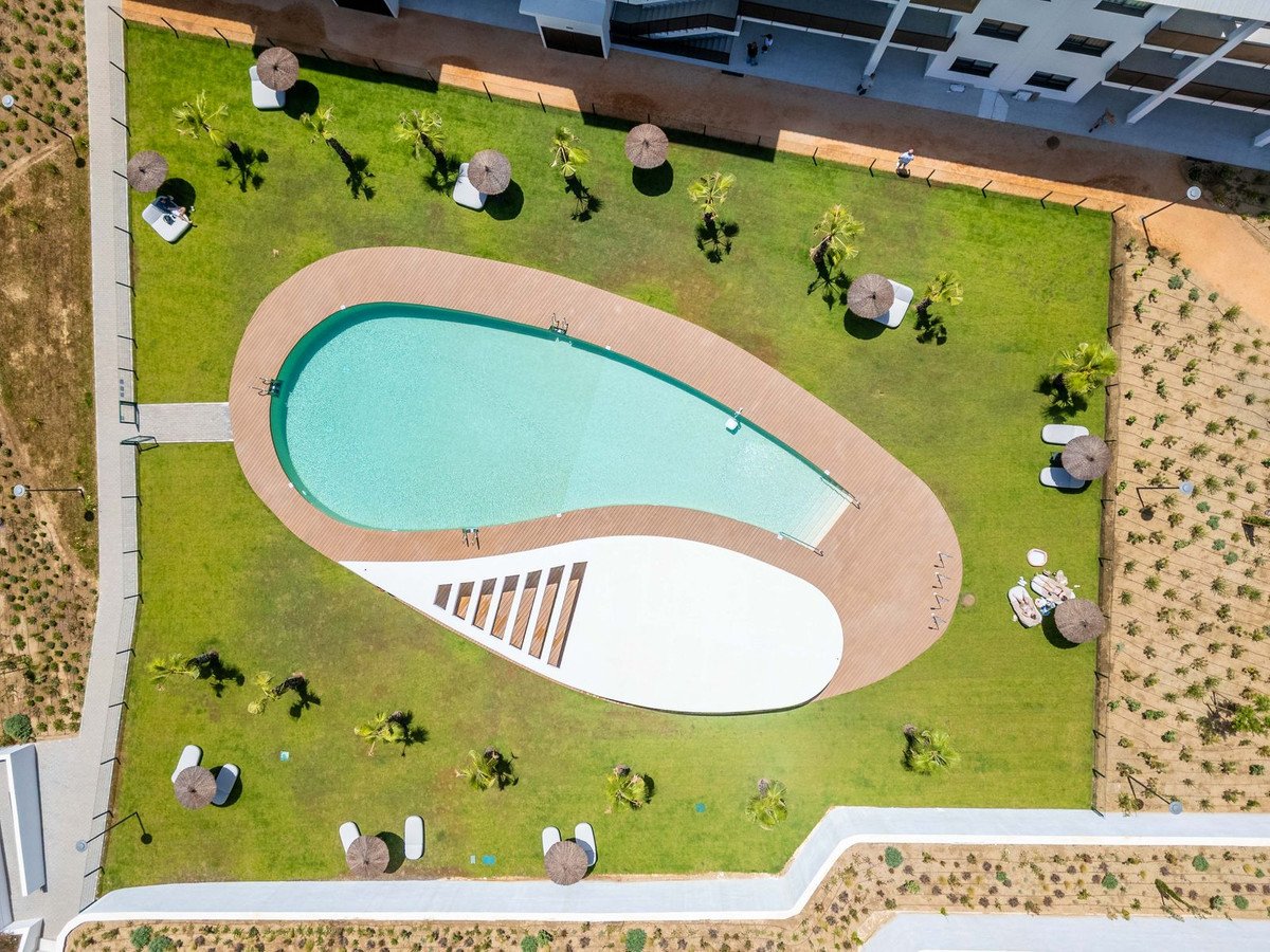 2 Bed Ground Floor Apartment in Fuengirola