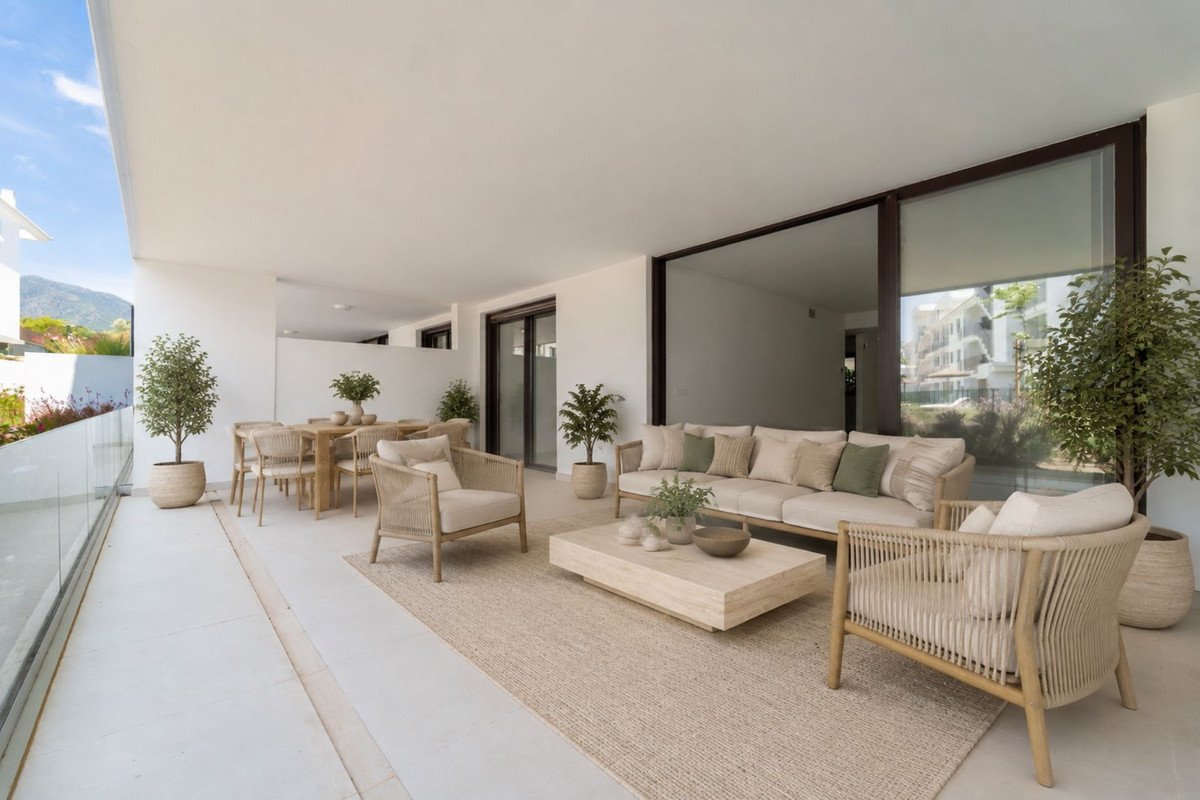 2 Bed Ground Floor Apartment in Fuengirola