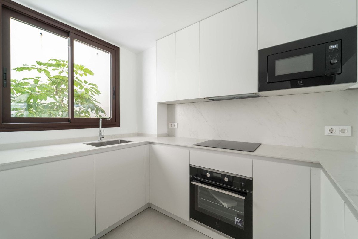2 Bed Ground Floor Apartment in Fuengirola