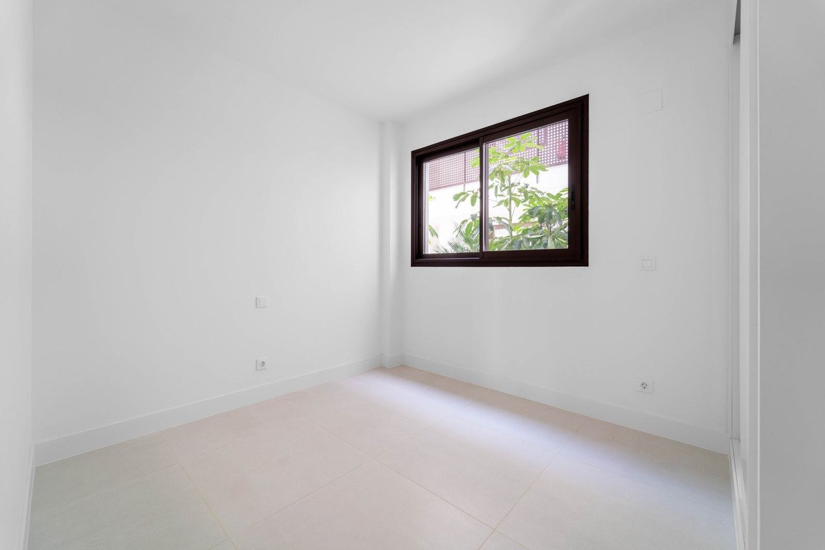 2 Bed Ground Floor Apartment in Fuengirola