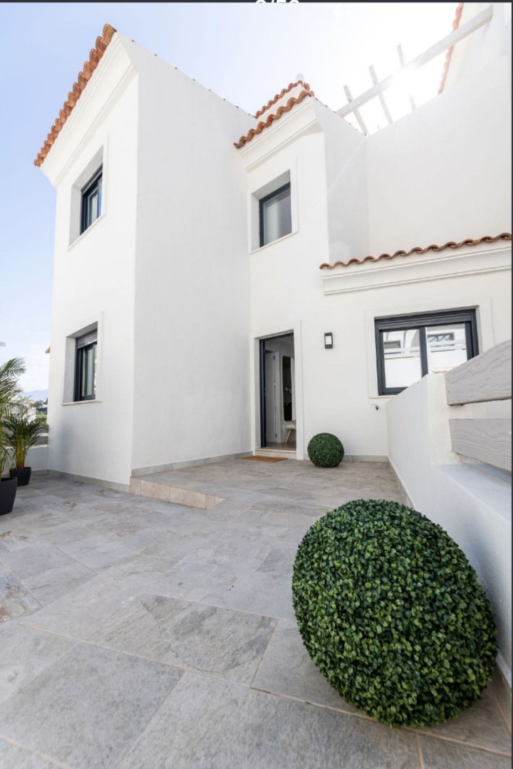 3 Bed Semi-Detached House in El Paraiso