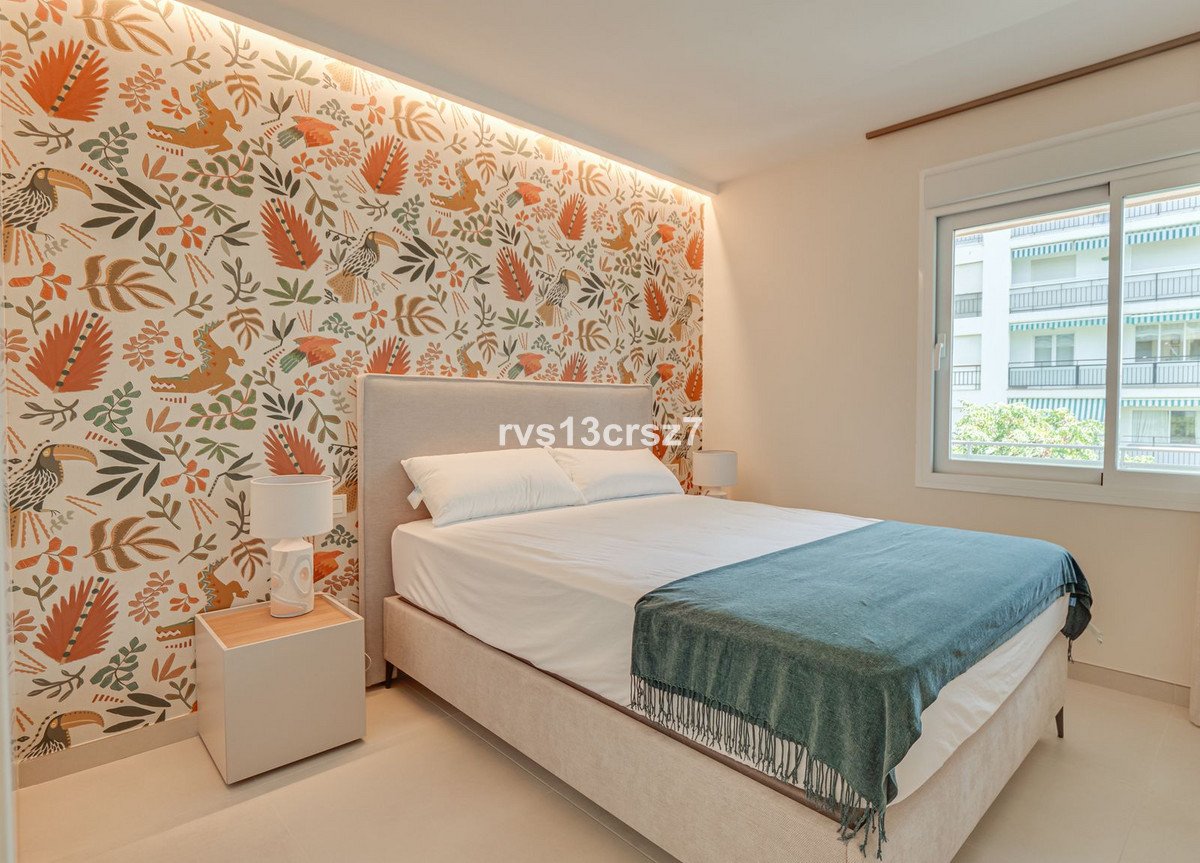 2 Bed Middle Floor Apartment in Marbella