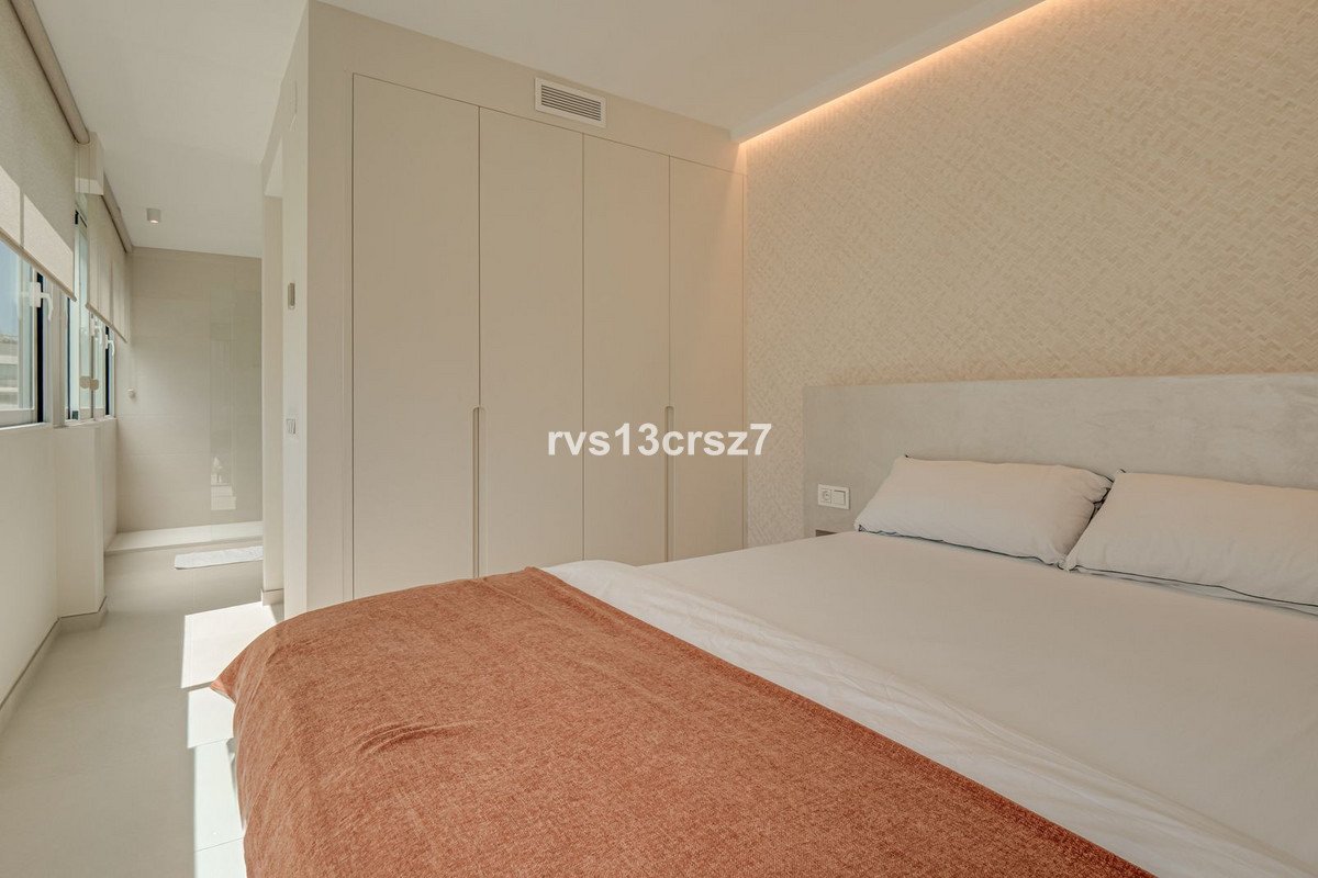 2 Bed Middle Floor Apartment in Marbella