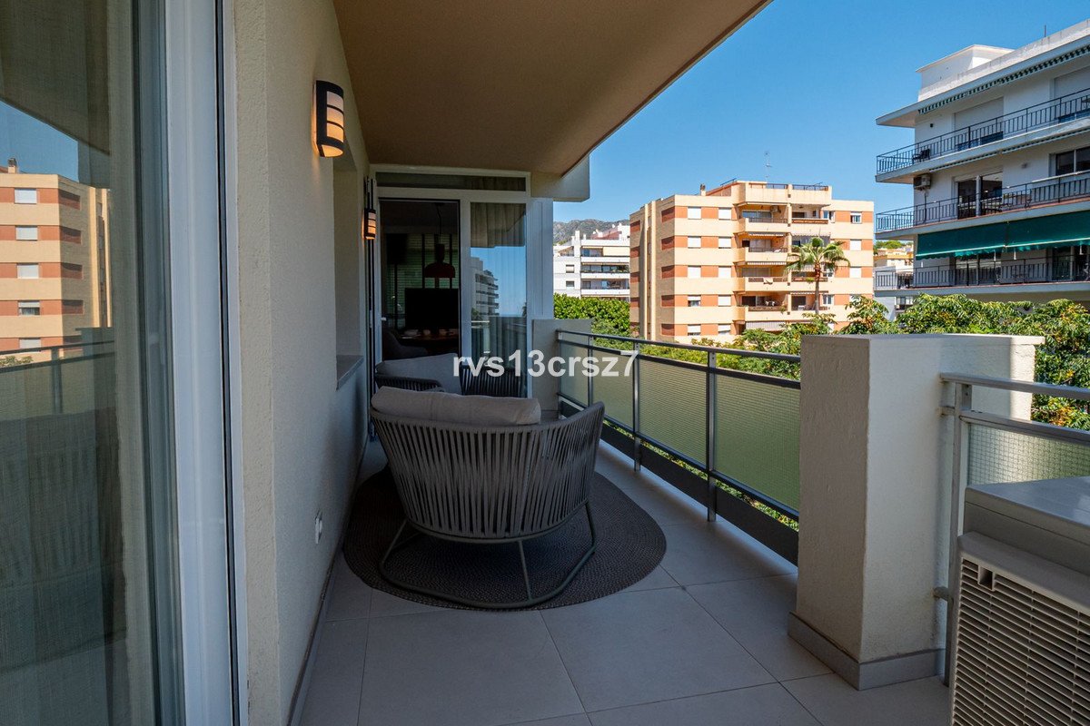 2 Bed Middle Floor Apartment in Marbella