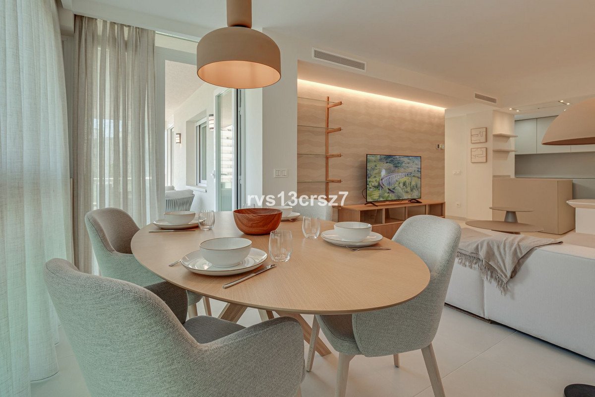 2 Bed Middle Floor Apartment in Marbella