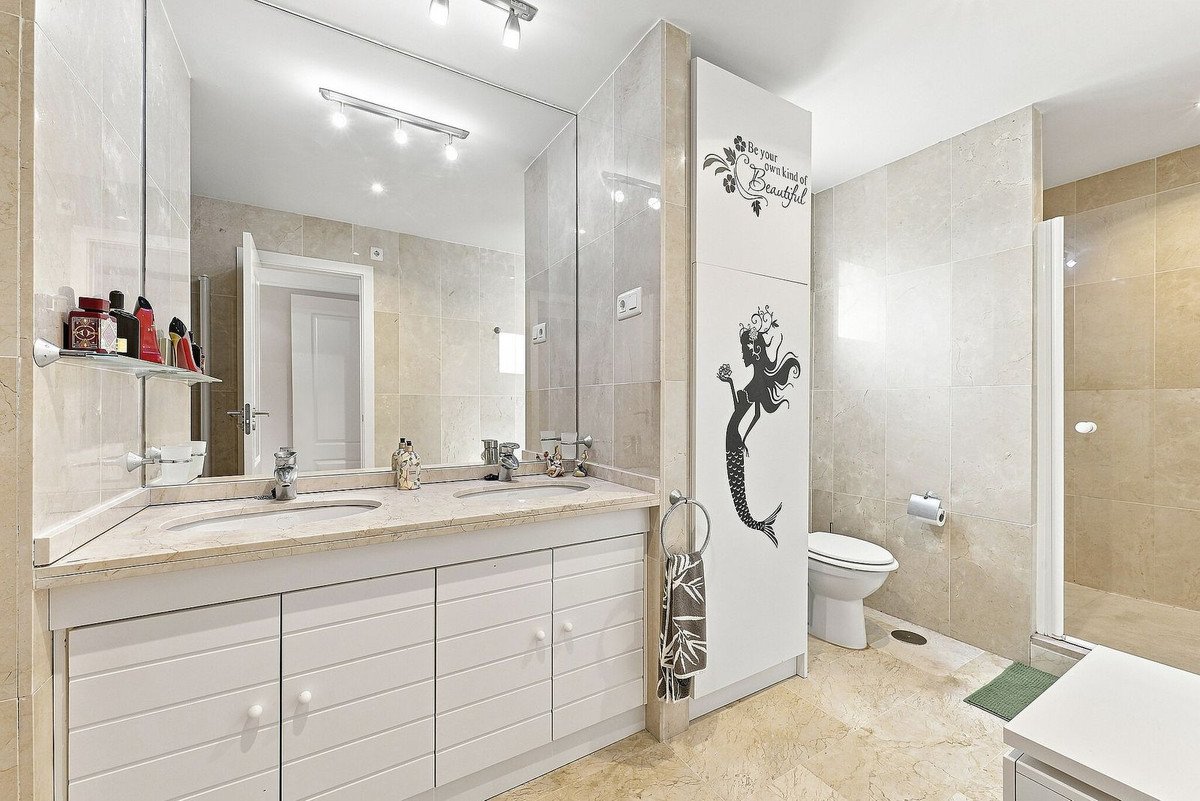 3 Bed Top Floor Apartment in Benalmadena Costa