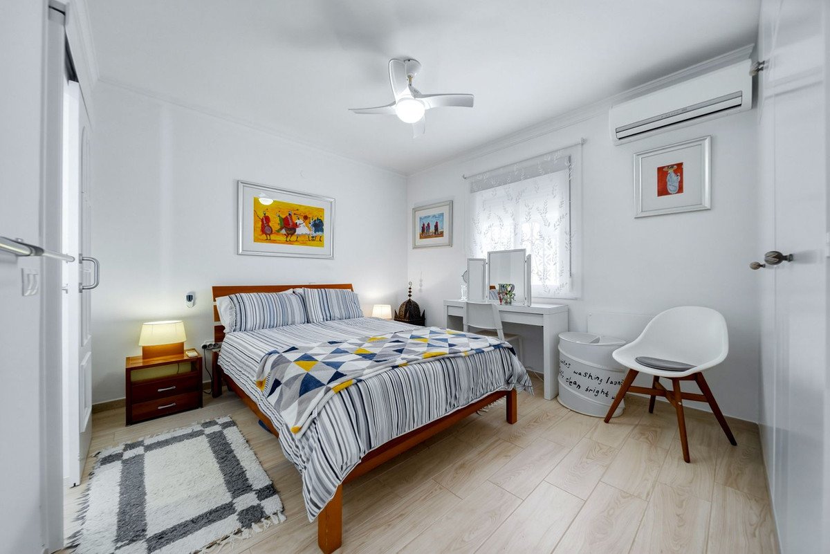 5 Bed Detached Villa in El Chaparral