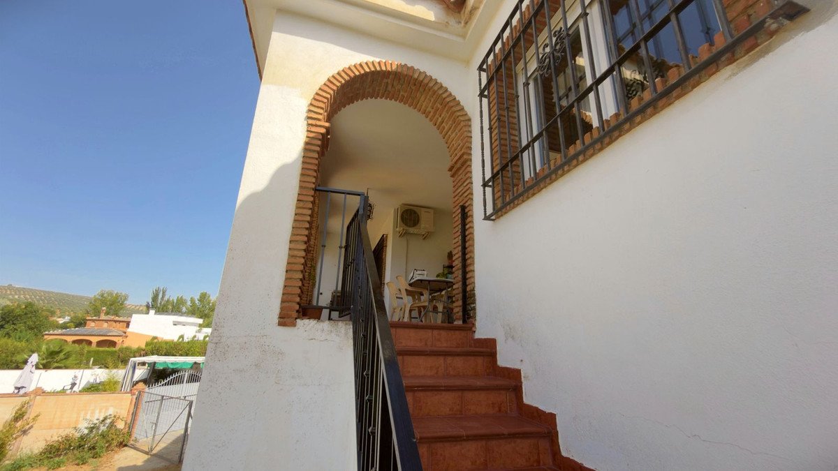 5 Bed Detached Villa in Riofrío