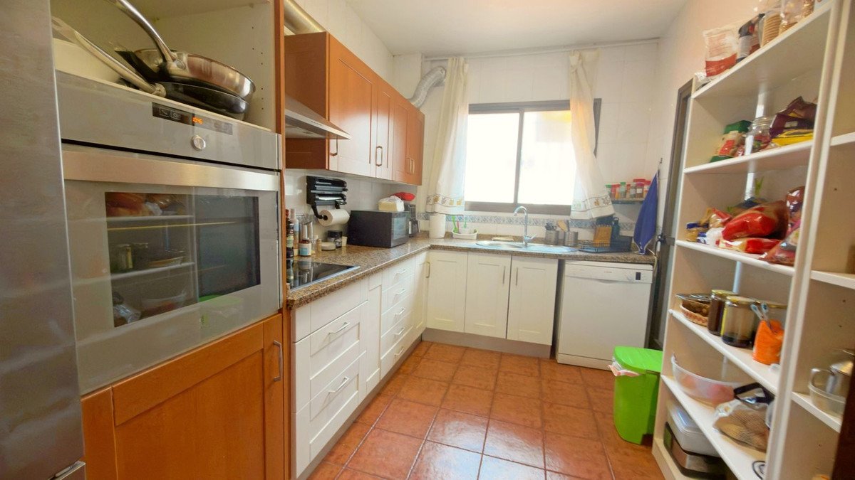 5 Bed Detached Villa in Riofrío
