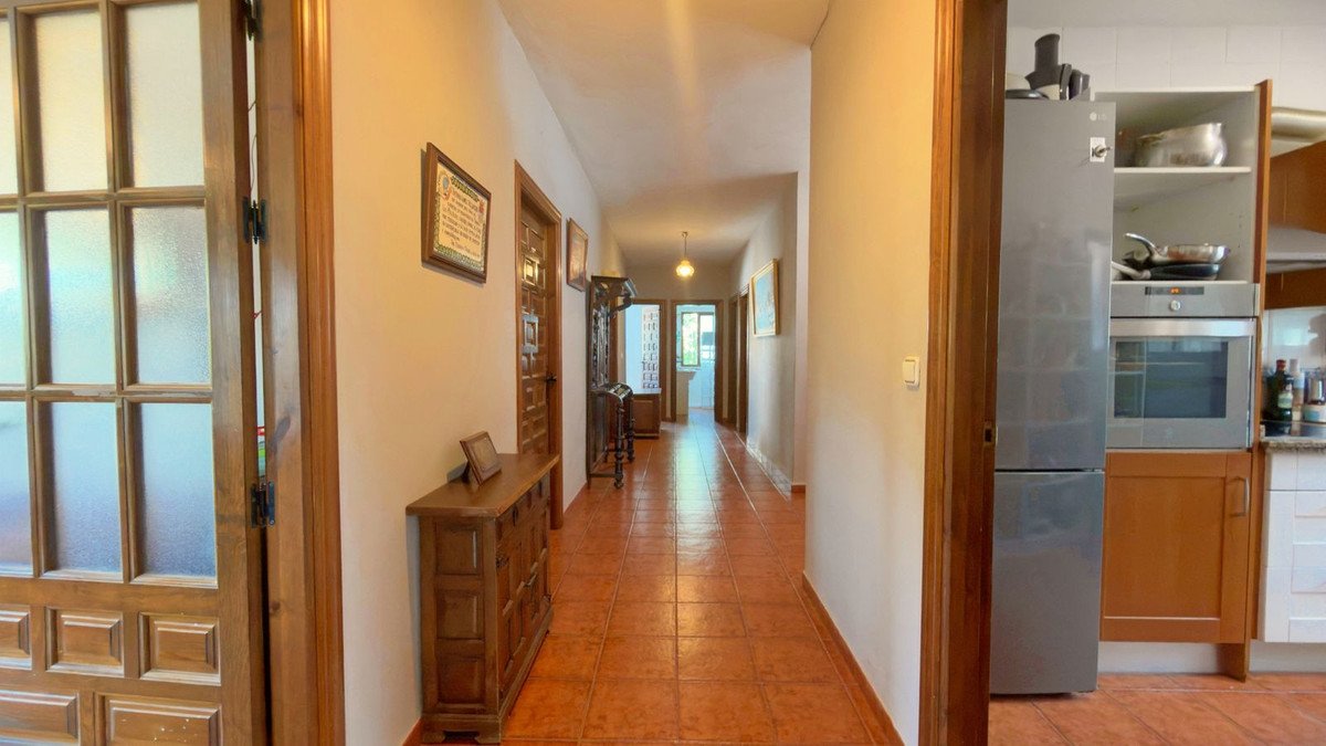 5 Bed Detached Villa in Riofrío