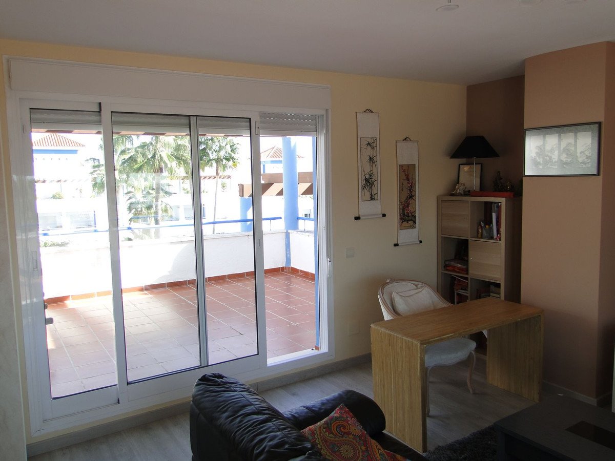 5 Bed Townhouse in Bel Air
