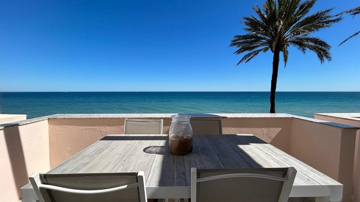 2 Bed Penthouse Duplex in Estepona