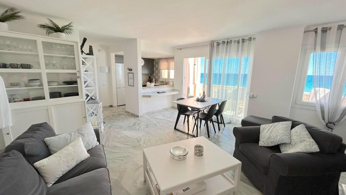 2 Bed Penthouse Duplex in Estepona