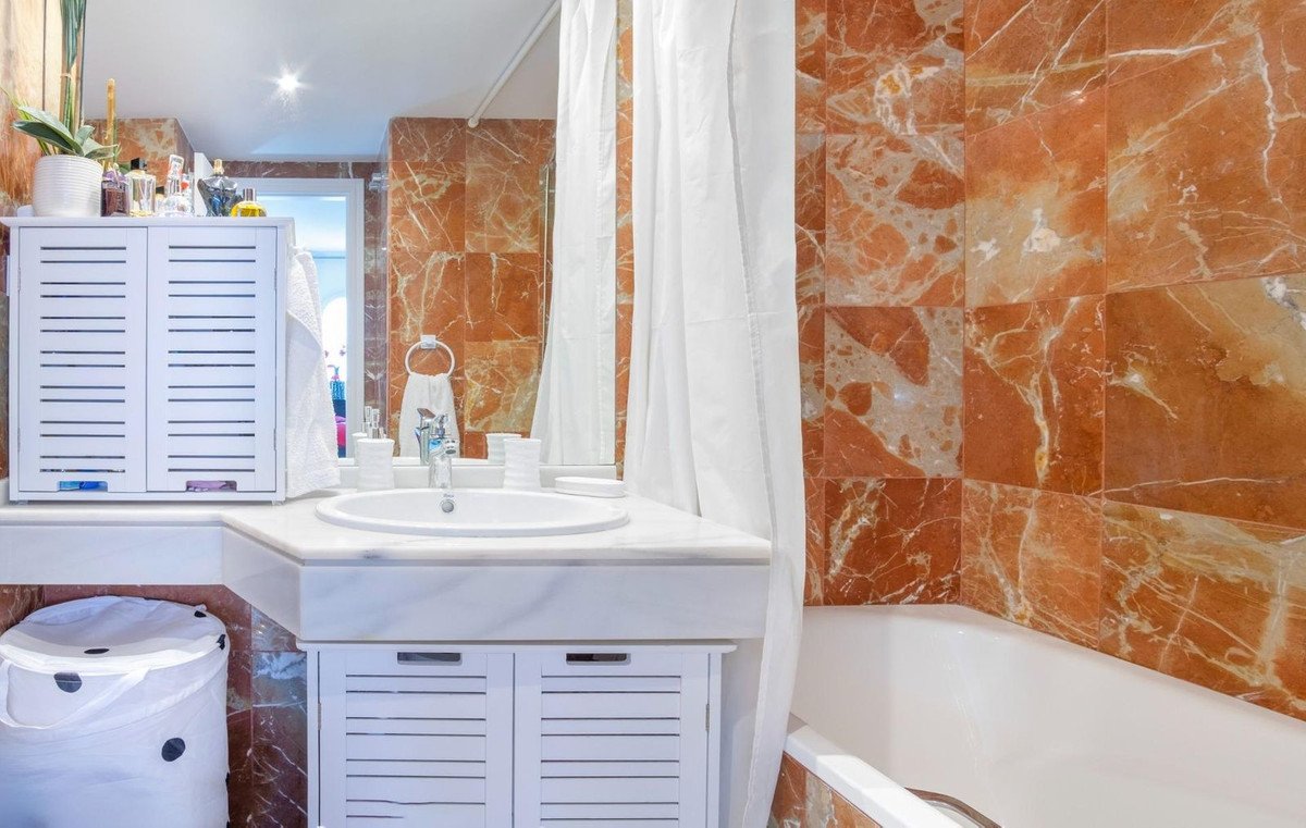 2 Bed Penthouse Duplex in Estepona