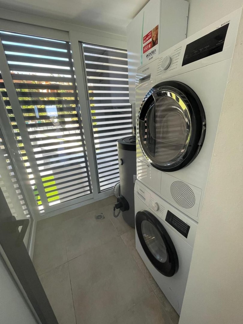 3 Bed Middle Floor Apartment in Estepona