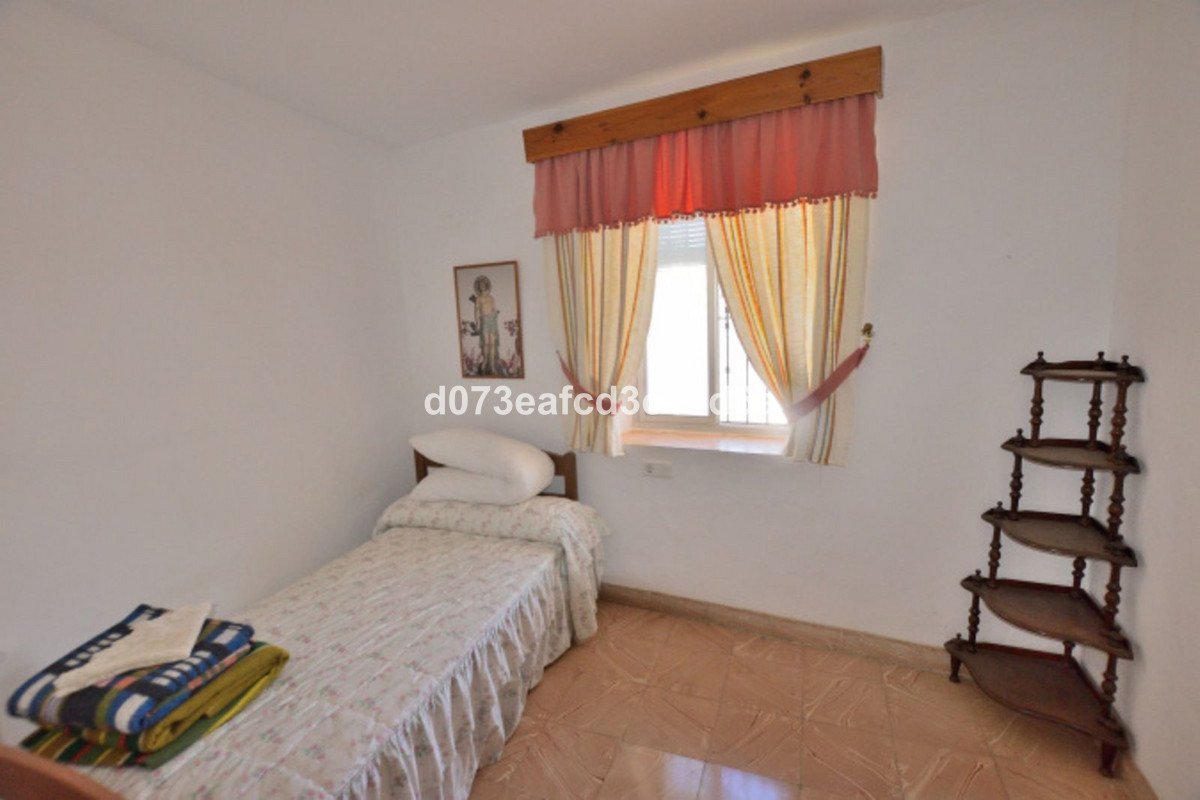 4 Bed Townhouse in Faraján