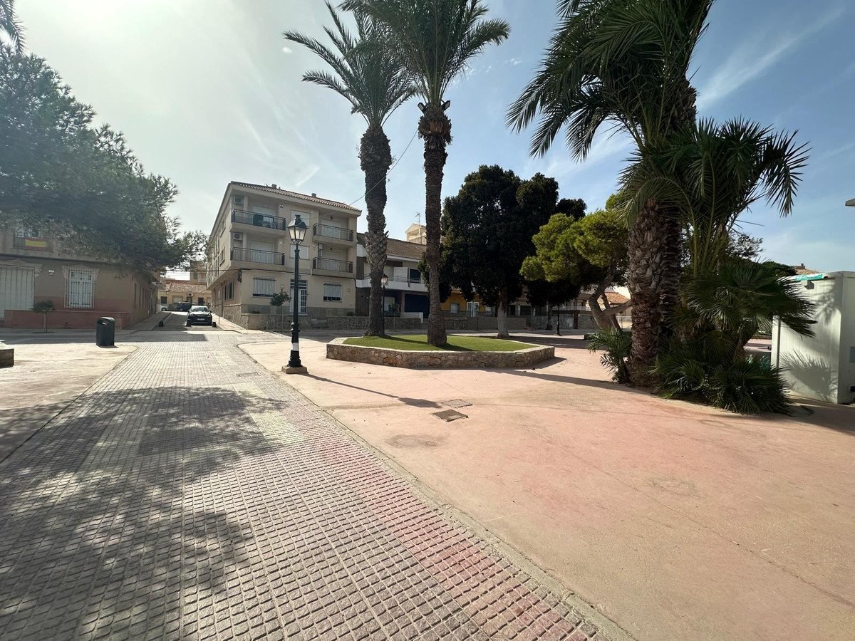 3 Bed Top Floor Apartment in Los Alcazares