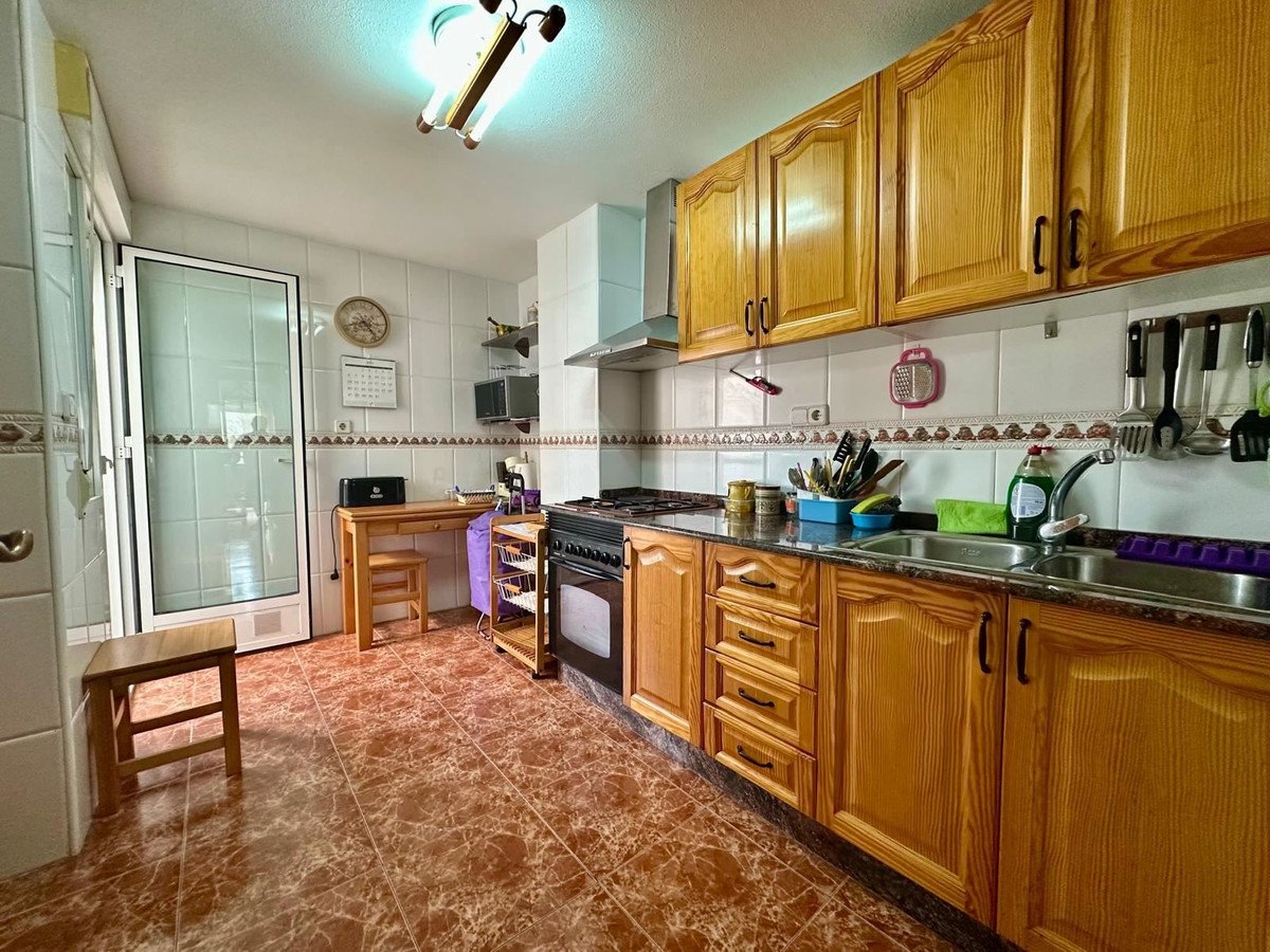 3 Bed Top Floor Apartment in Los Alcazares