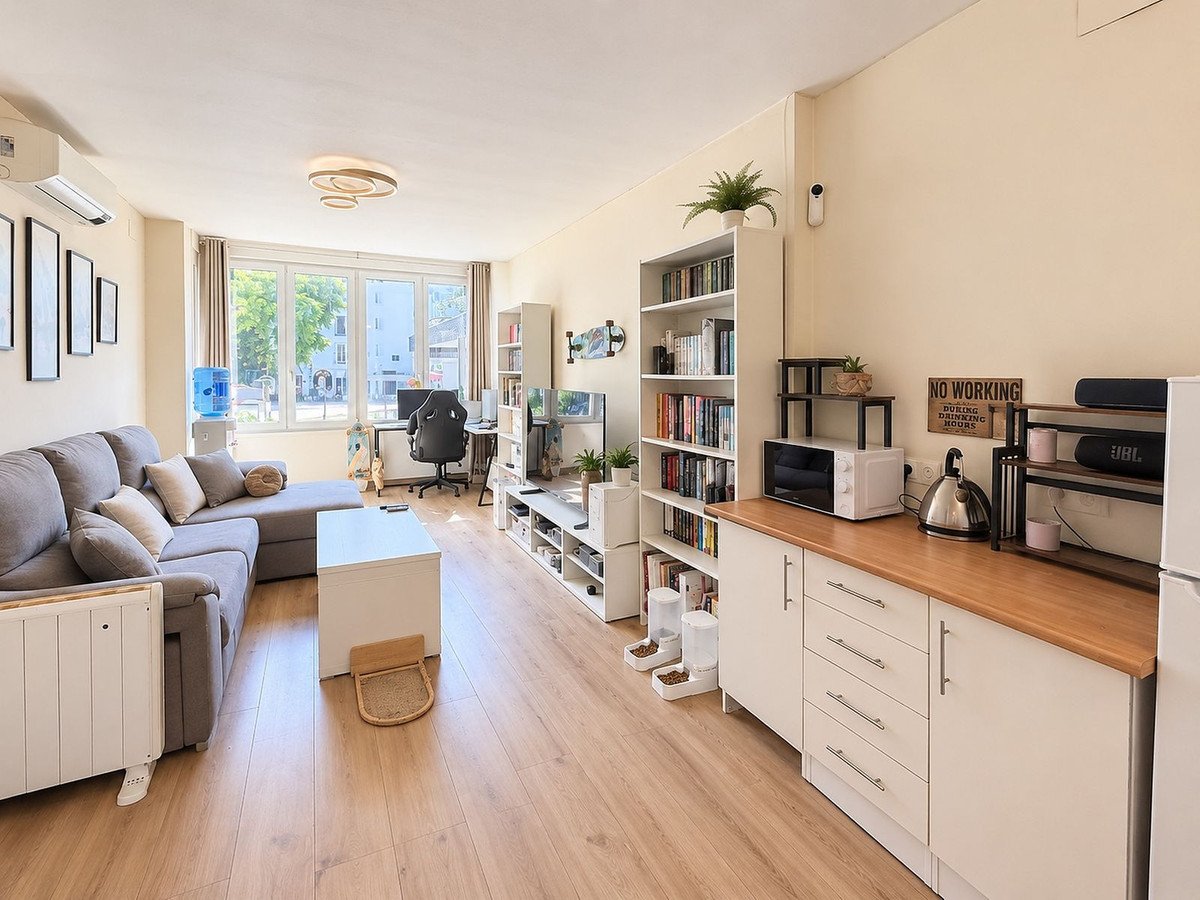 2 Bed Ground Floor Apartment in Benalmadena Costa
