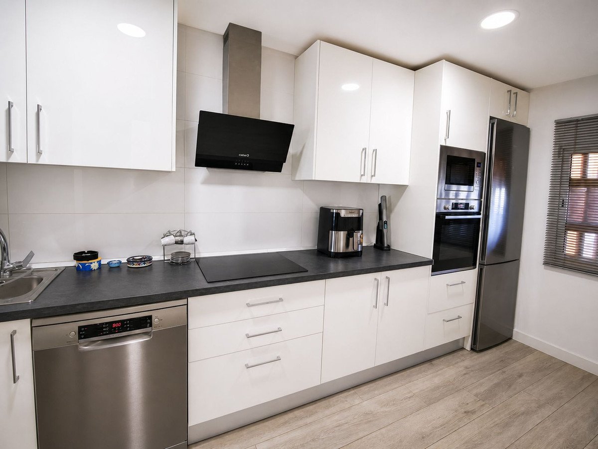 3 Bed Ground Floor Apartment in La Duquesa