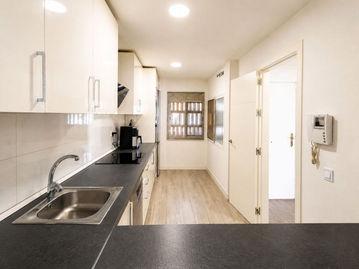 3 Bed Ground Floor Apartment in La Duquesa