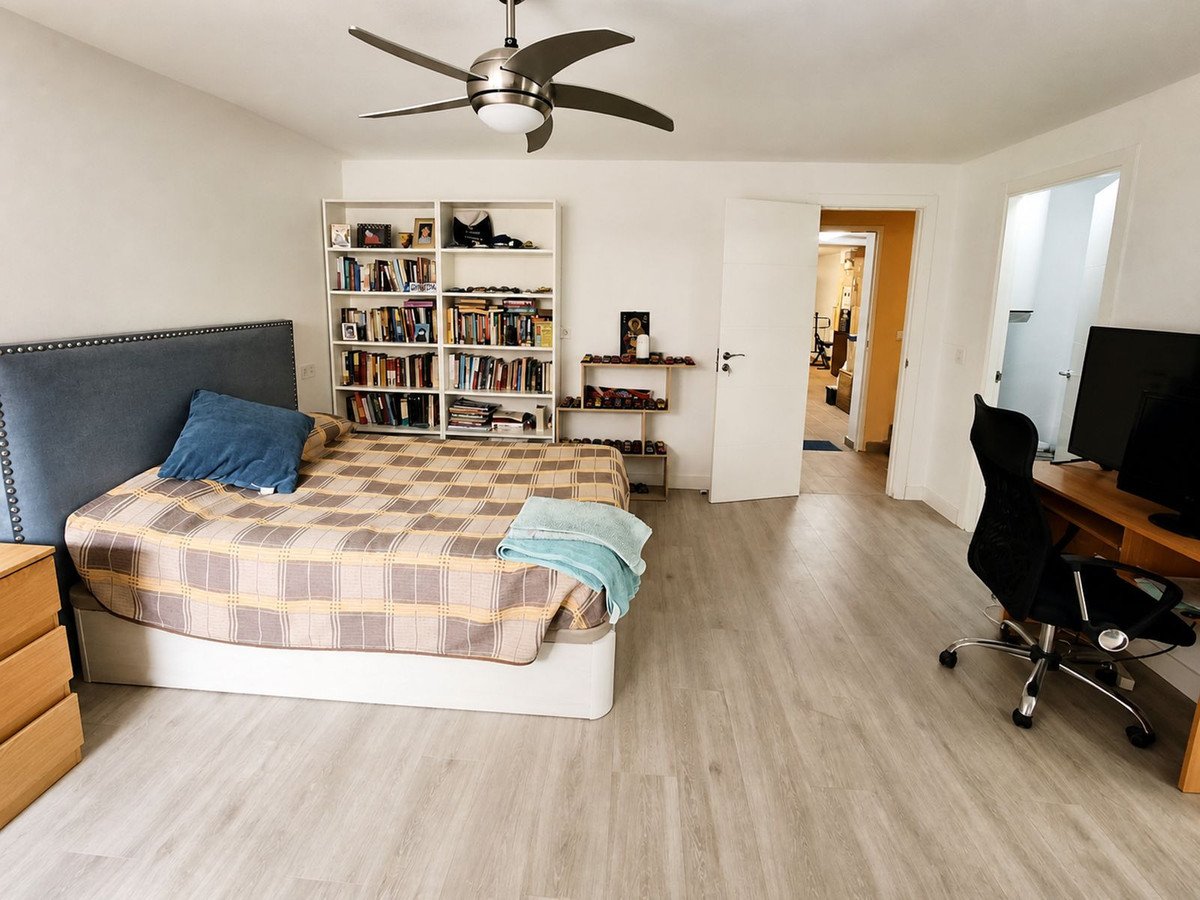 3 Bed Ground Floor Apartment in La Duquesa